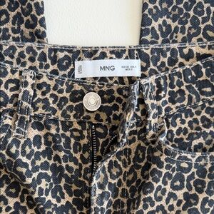 MNG Leopard Print Jeans